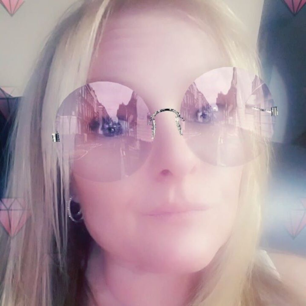Meet your Posher, Lisabeth